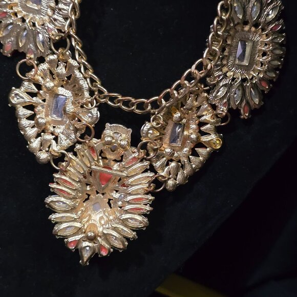 Coral & Gold Floral Statement Necklace With Rhinestones & Dual Chain Links - Picture 6 of 8